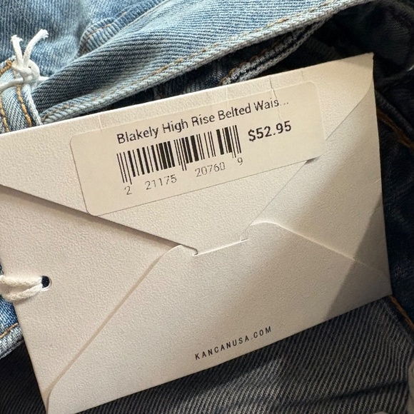 NEW KanCan Blossom Ultra High Rise Belted Mom Jeans - sz 11 / 29 - Picture 9 of 14